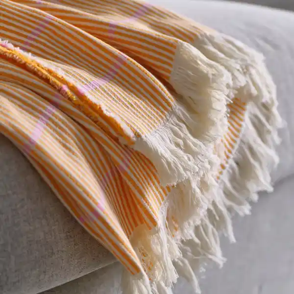 Bild 2 von LAPPKATTFOT Plaid, leuchtend orange/rosa 130x170 cm