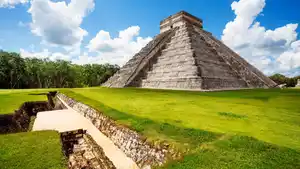 Rundreisen Mexiko: Von den Mayas zu weißen Traumstränden