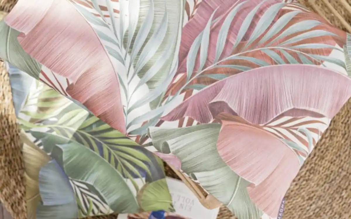 Bild 2 von Kissenhülle Platano, Palmenblattmustert, rose, 60 x 40 cm