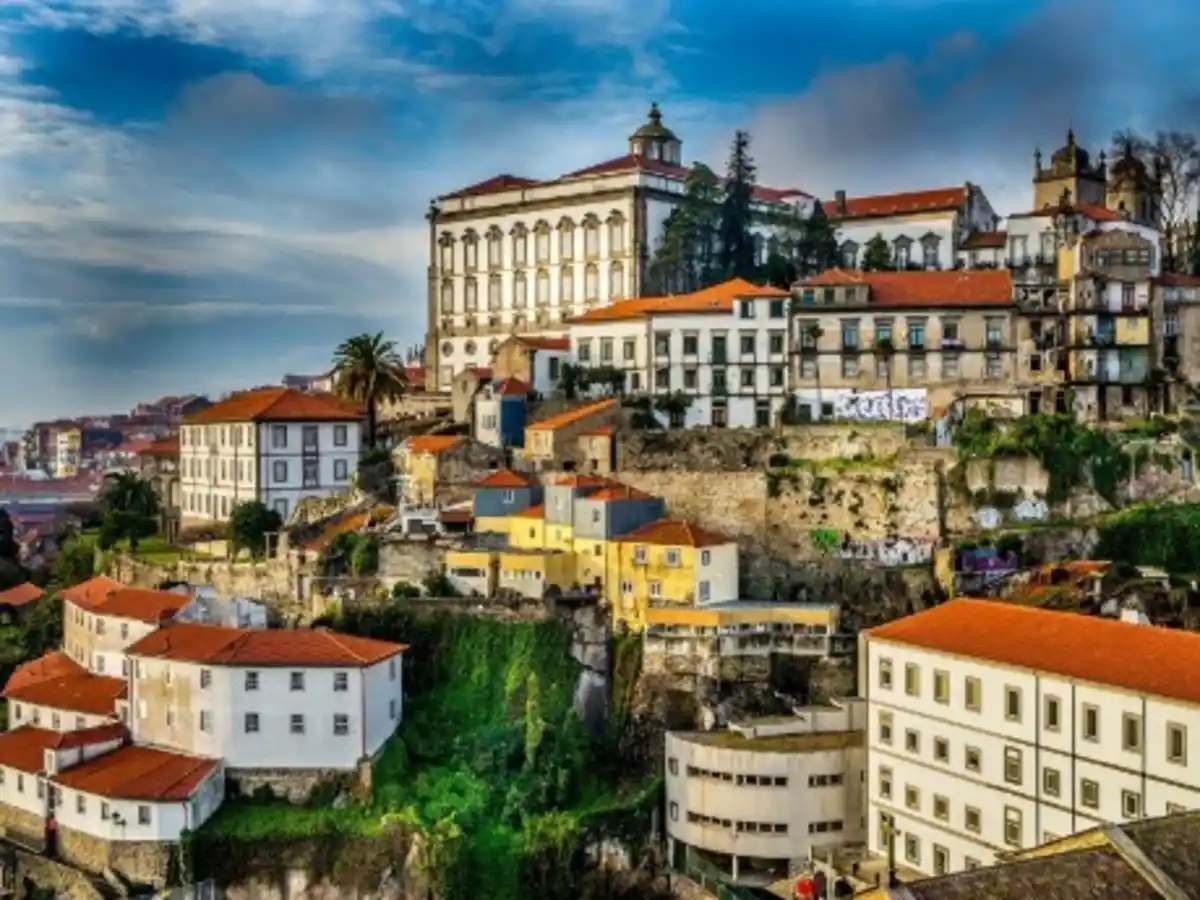 Bild 1 von Rundreisen Portugal : Flexible Mietwagen-Rundreise ab Porto bis Lissabon: Portugal entdecken