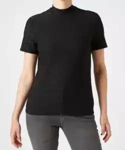 T-Shirt Lochmuster, schwarz