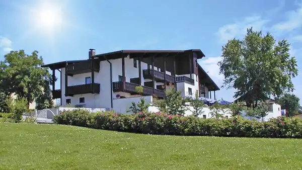 Bild 1 von Bayern – Bad Füssing – 3*Würdinger Hof Kurhotel