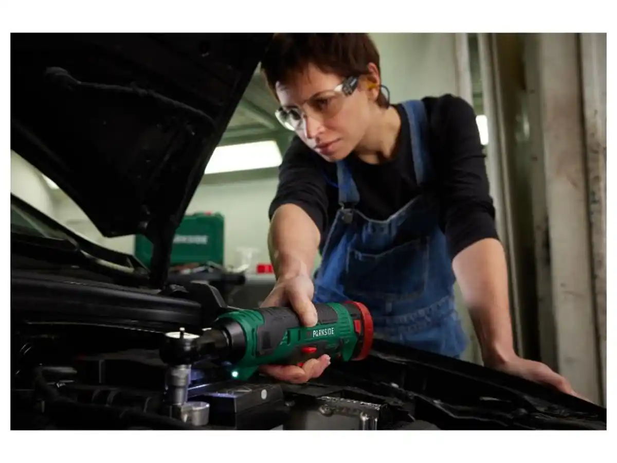 Bild 3 von PARKSIDE® 12 V Akku-Ratsche »PAR 12 B1« mit Akku und Ladegerät