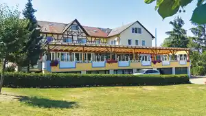 Bayern – Naturpark Altmühltal – Wemding – 3*Seebauer Hotel Gut Wildbad