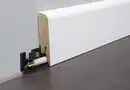 Bild 1 von Kronoflooring Fußleiste 260 cm 70 x 17 mm Uni weiß gerundet