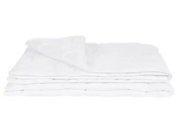 Bild 2 von LIVARNO home TopCool®-Steppbett, 155 x 220 cm