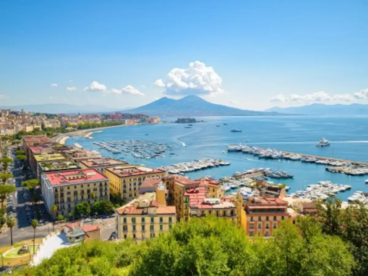 Bild 1 von Rundreisen Italien - Kampanien: Flexible Mietwagen-Rundreise ab Avellino bis Neapel: Italien