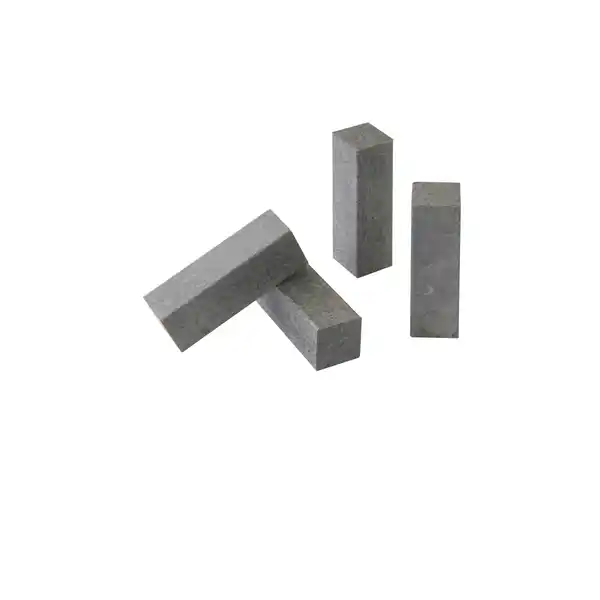 Bild 1 von Kosche Eckholz Zement grau 19 x 19 x 60 mm, 4 Stück