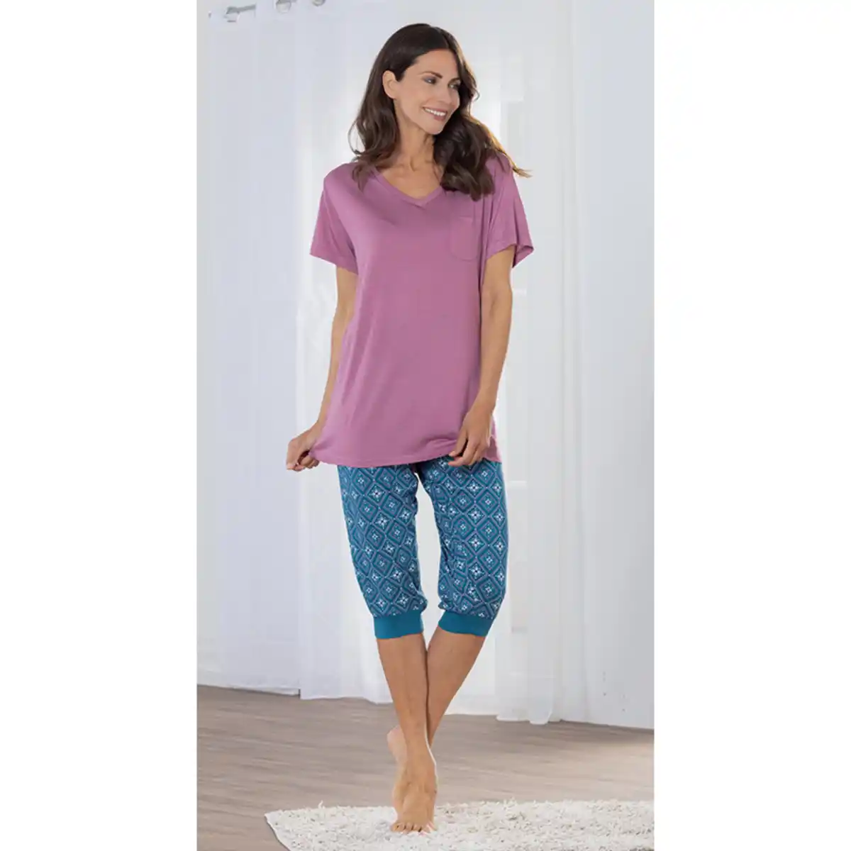 Bild 3 von Ellenor Schlaf- und Hausanzug