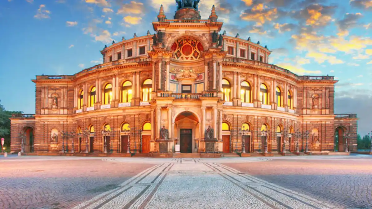 Bild 1 von Eigene Anreise Dresden: Städtereise mit Aufenthalt im 4-Sterne-Hotel Elbflorenz
