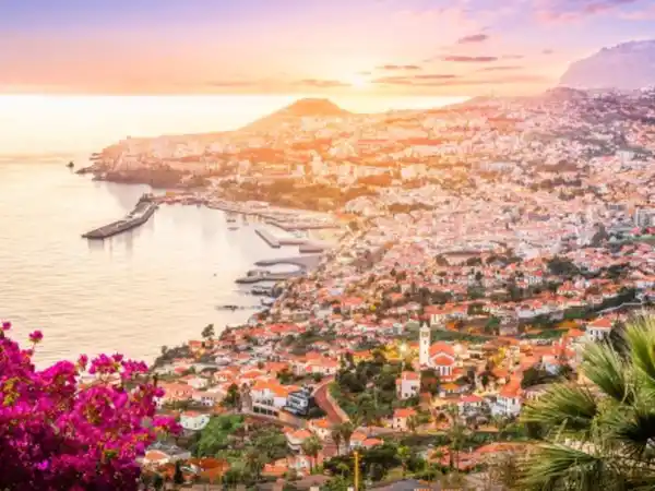 Bild 1 von Rundreisen Portugal - Madeira: Flexible Mietwagen-Rundreise ab/an Funchal: Madeiras Vielfalt entdecken