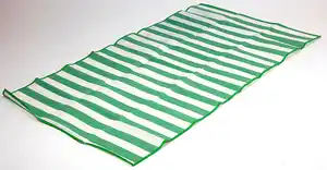 Strandmatte 90x180cm faltbar als Tragetasche