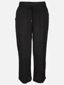 Große Größen 7/8 Sommerhose Schwarz