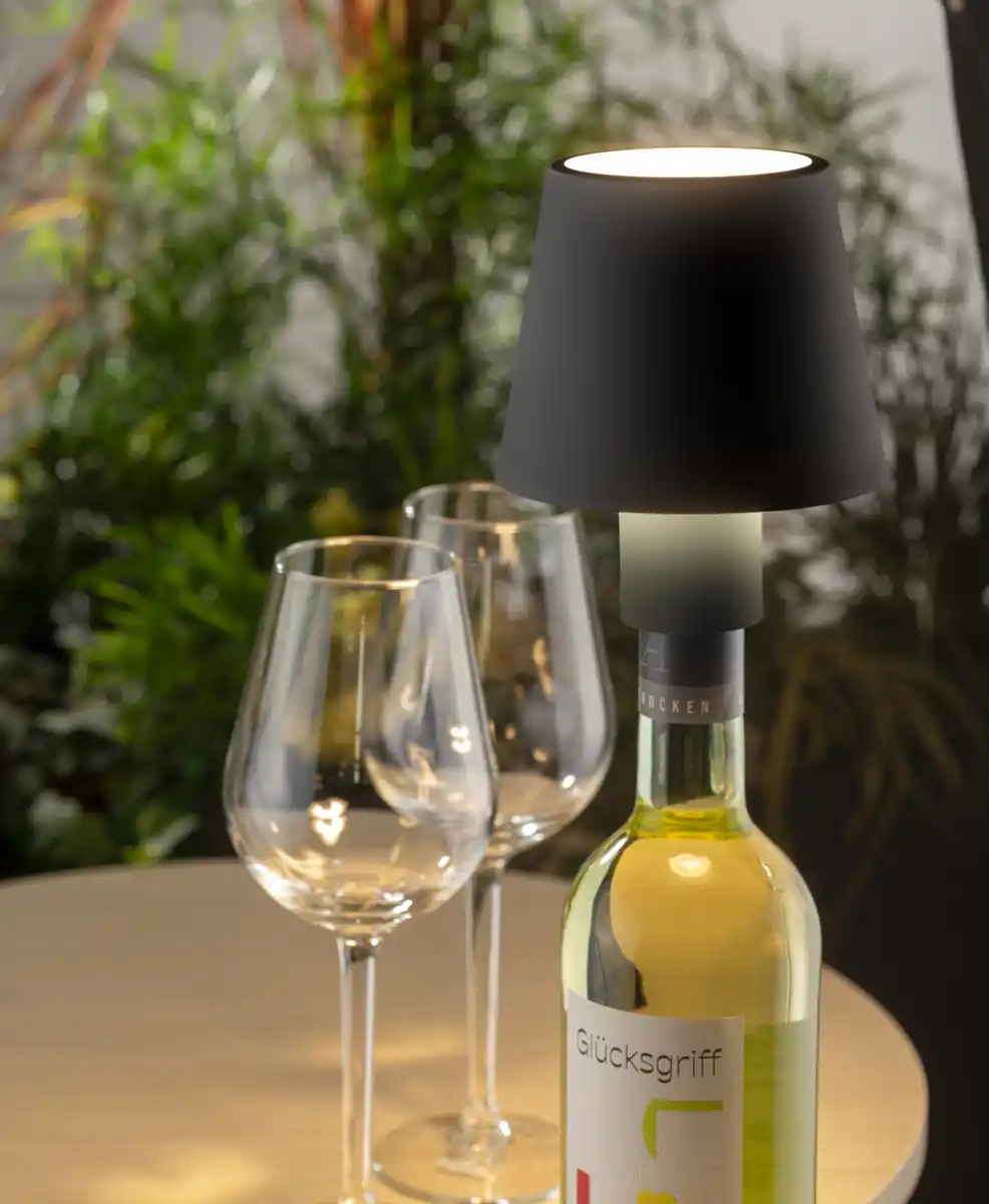 Bild 3 von IDEENWELT Akku Flaschenleuchte schwarz