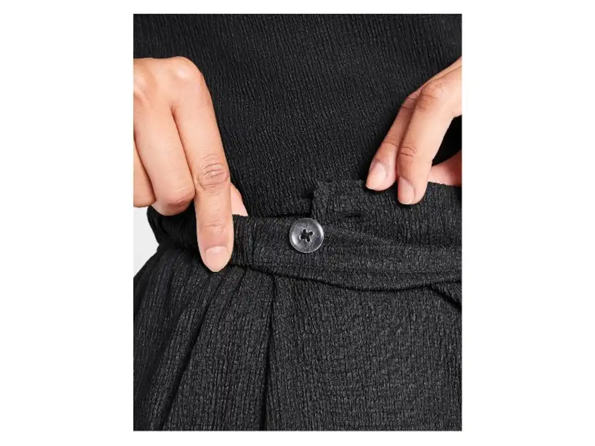 Bild 3 von esmara® Damen Wickelrock, mit angenehm weicher Crinkle-Struktur