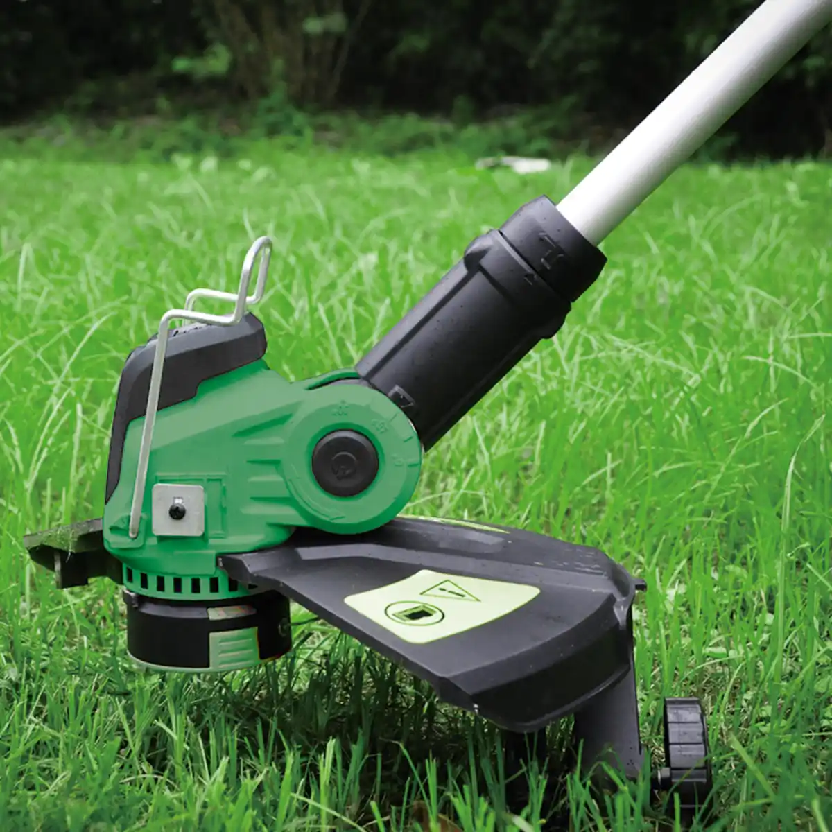 Bild 3 von Powertec Garden 3in1 Li-Ion Akku-Rasentrimmer 20 V
