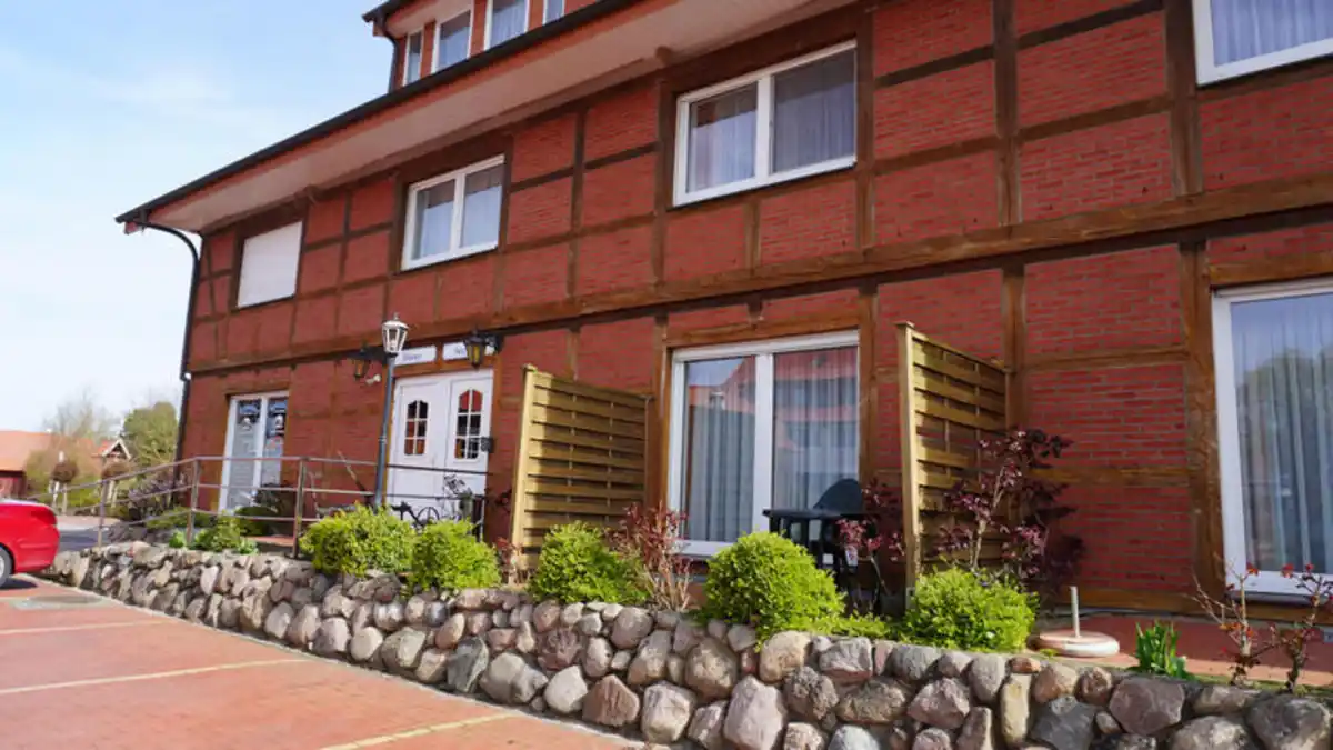 Bild 1 von Eigene Anreise Ostsee: Strandurlaub im Hotel Alcor Feriendorf in Klütz