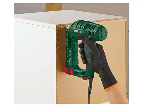 Bild 2 von PARKSIDE® Elektrotacker »PET 25 C3«, mit rutschfestem Softgrip und Sicherheitsschalter