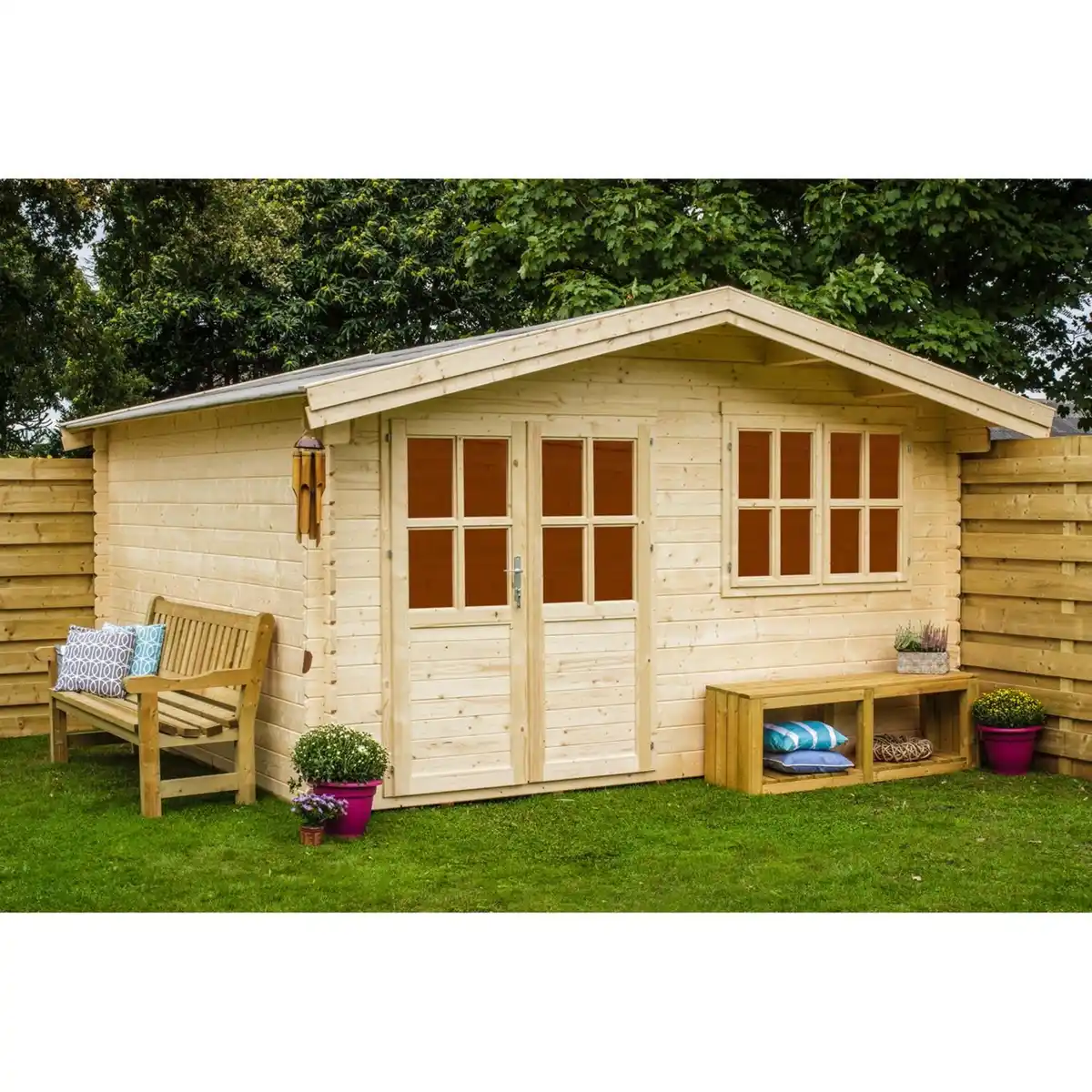 Bild 1 von Blockbohlenhaus »Isar«, BxT: 424 x 443 cm (Aufstellmaße), Satteldach,Wandstärke 28mm