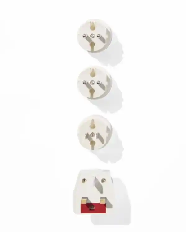 Bild 2 von Reiseadapter 4-teilig