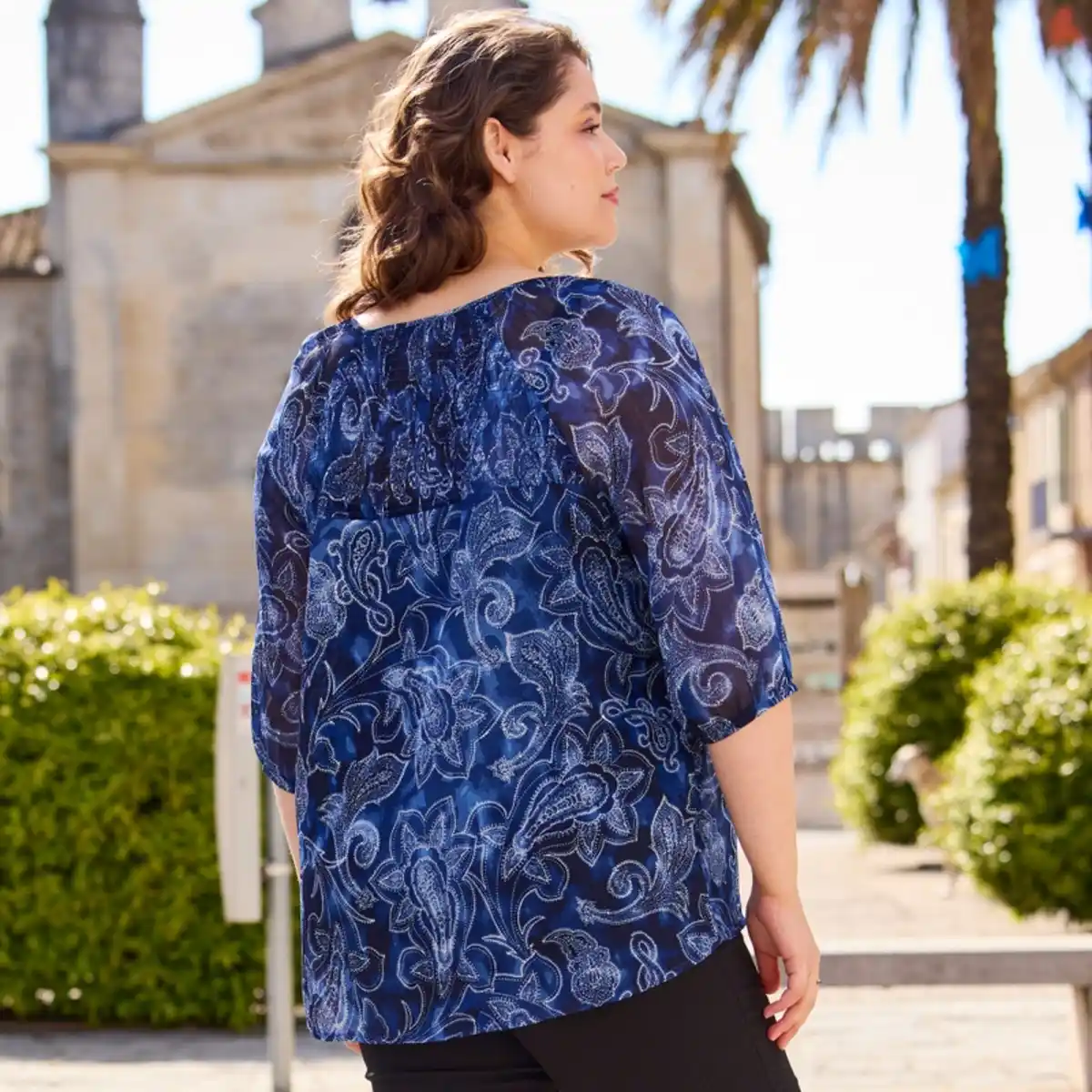 Bild 4 von Damen-Bluse mit Paisley-Muster, große Größen