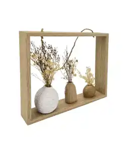 Hängerahmen mit Vasen und Trockenblumen, naturfarben