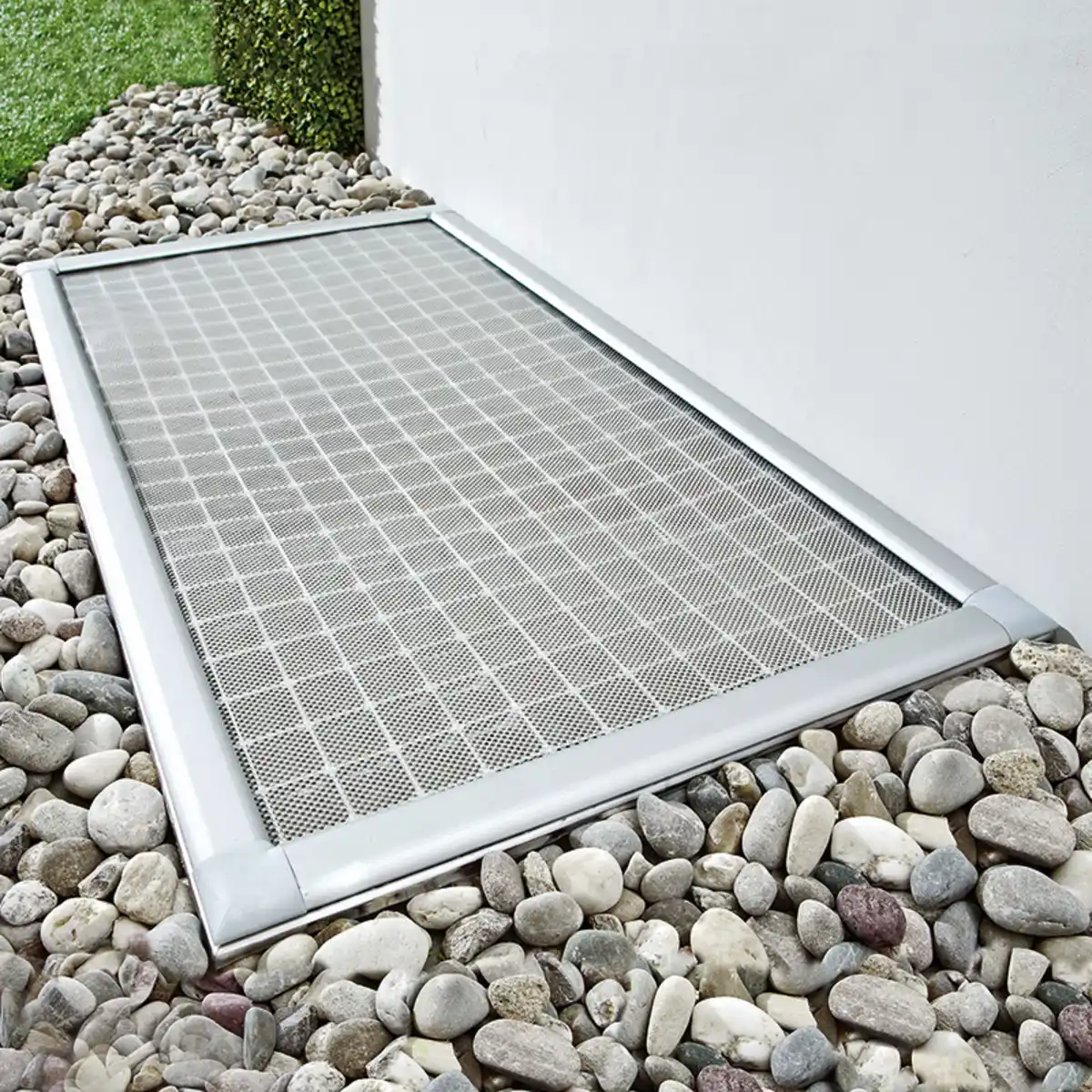 Bild 1 von Powertec Garden Kellerschacht-Schutzgitter