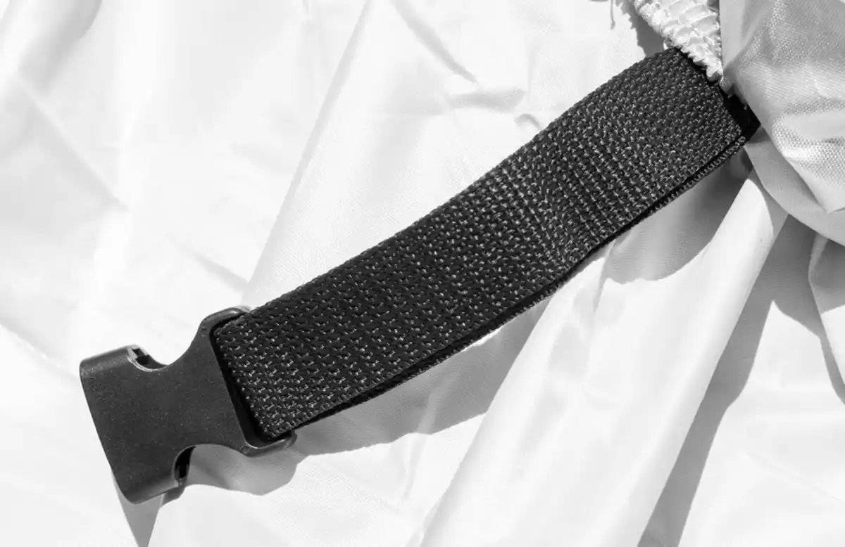 Bild 3 von Premium SUV-Hagelschutz-Abdeckplane