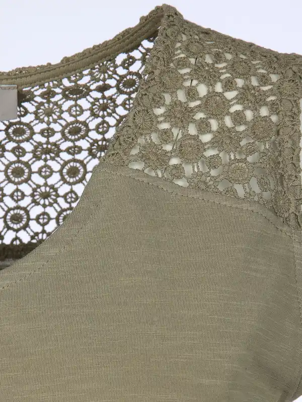 Bild 3 von Damen Top mit Lochstickerei Oliv