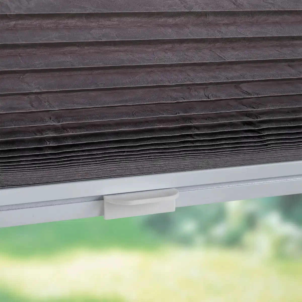 Bild 2 von Klemmfix Plissee, grau, verspannt