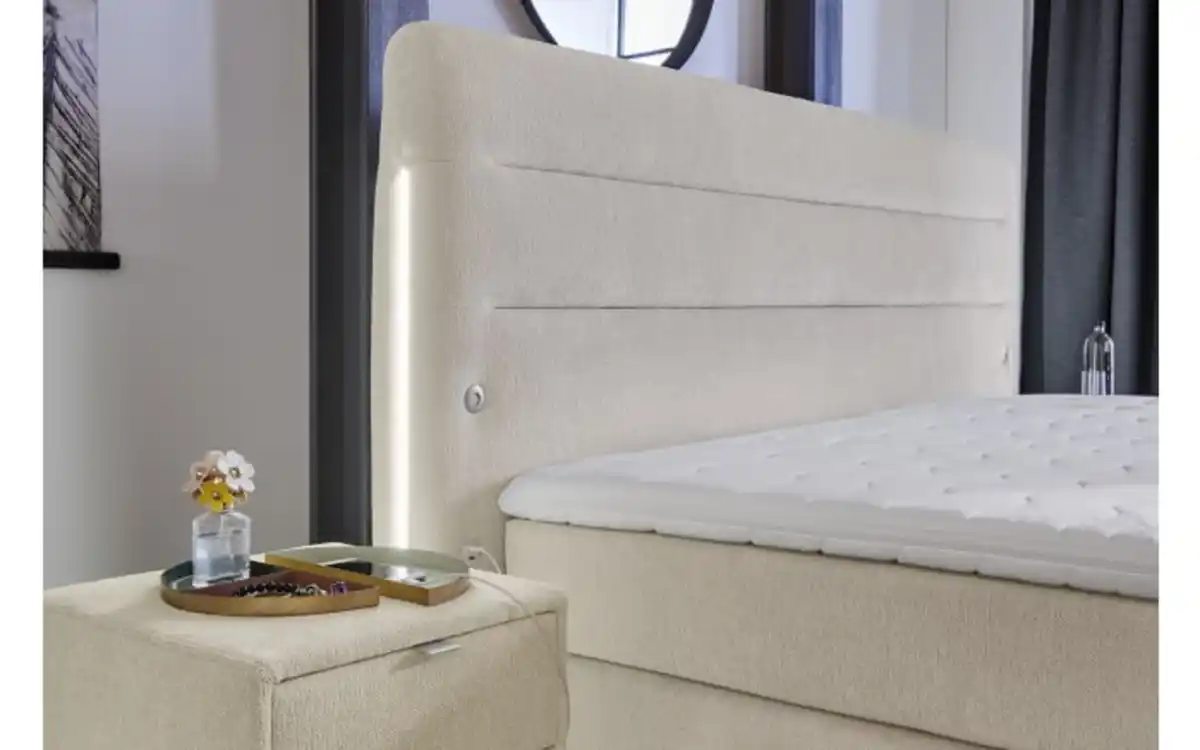 Bild 2 von Boxspringbett Livia Mix, beige, 180 x 200 cm, H3/H3, inkl. 2 USB-Ladeports