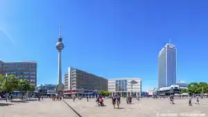 KÖRPERWELTEN Berlin - Vienna House by Wyndham Andels Berlin