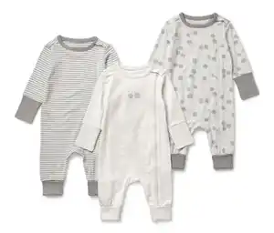 3 Baby-Pyjamas