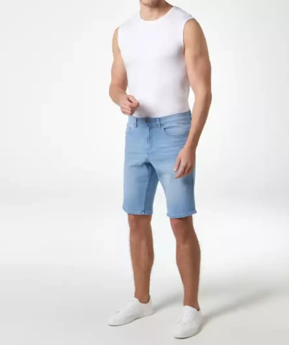 Bild 1 von Jeans-Shorts in Bermudalänge, jeansblau hell