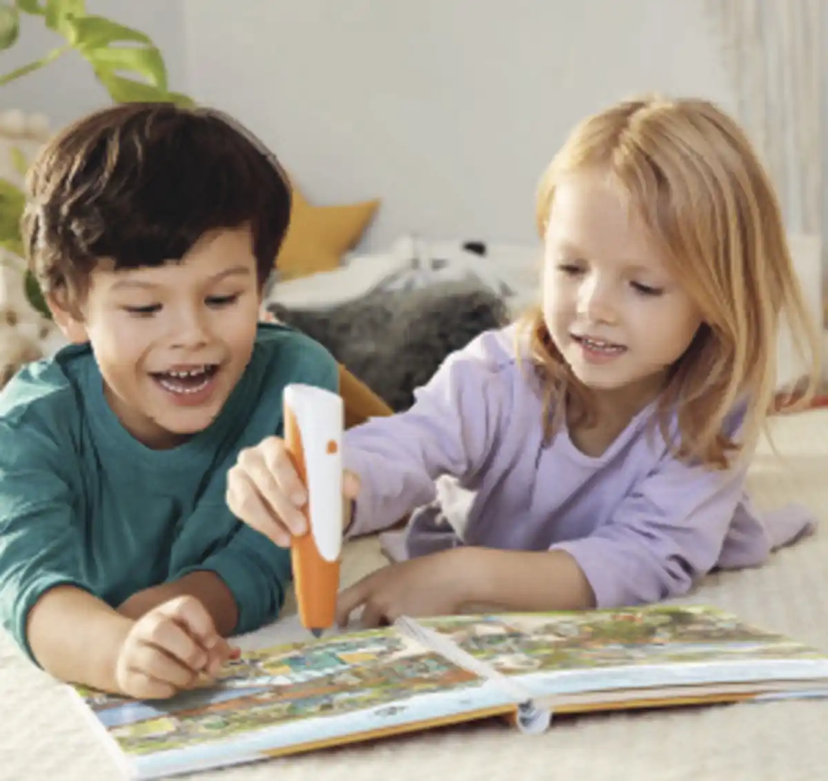 Bild 2 von Ravensburger tiptoi® Starter-Set: Stift und Bilderbuch Bauernhof