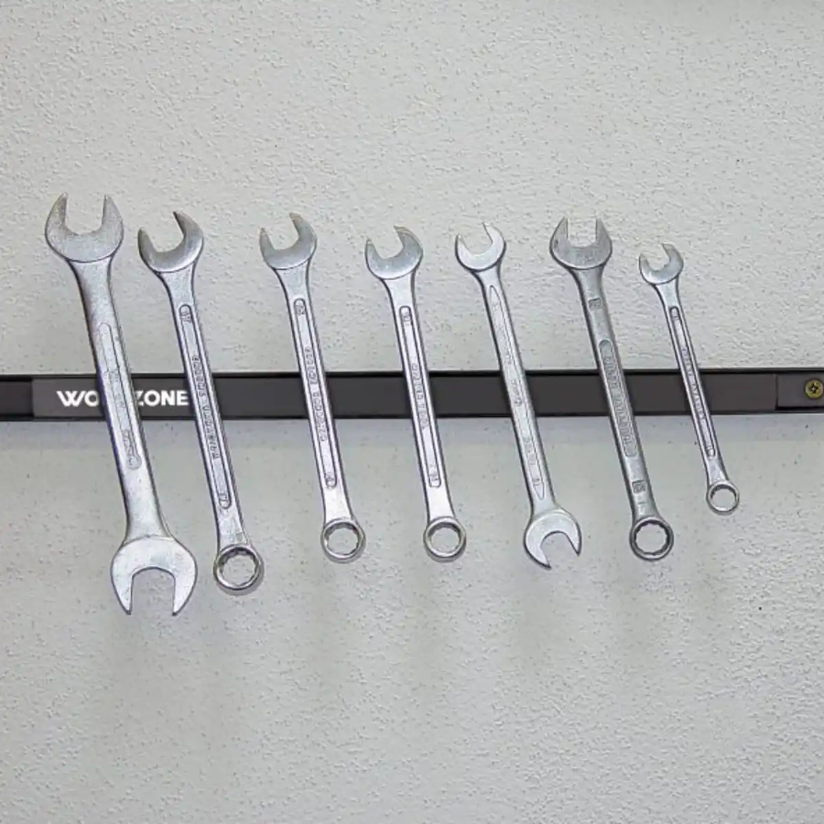 Bild 2 von WORKZONE Magnetleisten