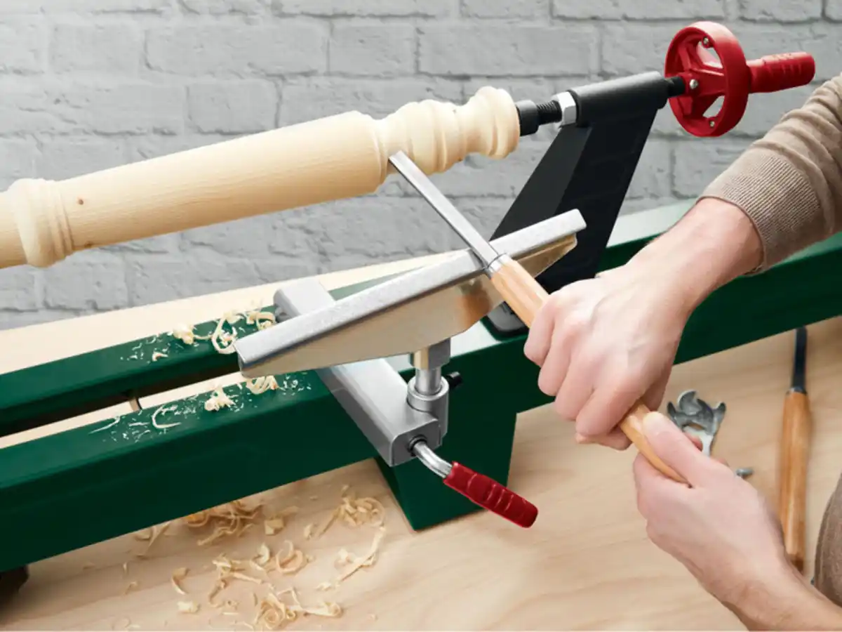 Bild 2 von PARKSIDE® Drechselbank »PDB 100 B1«, 400 Watt, max. 2600 U/min