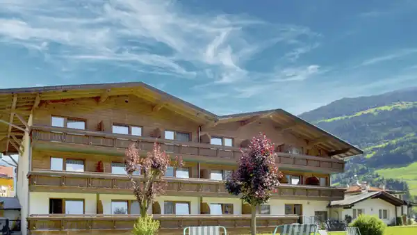Bild 1 von Österreich – Tirol – Zillertal – Aschau – 3* first mountain Hotel Zillertal