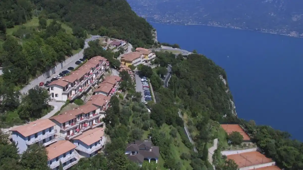 Bild 1 von Italien - Lombardei - Tignale - 3* Hotel La Rotonda