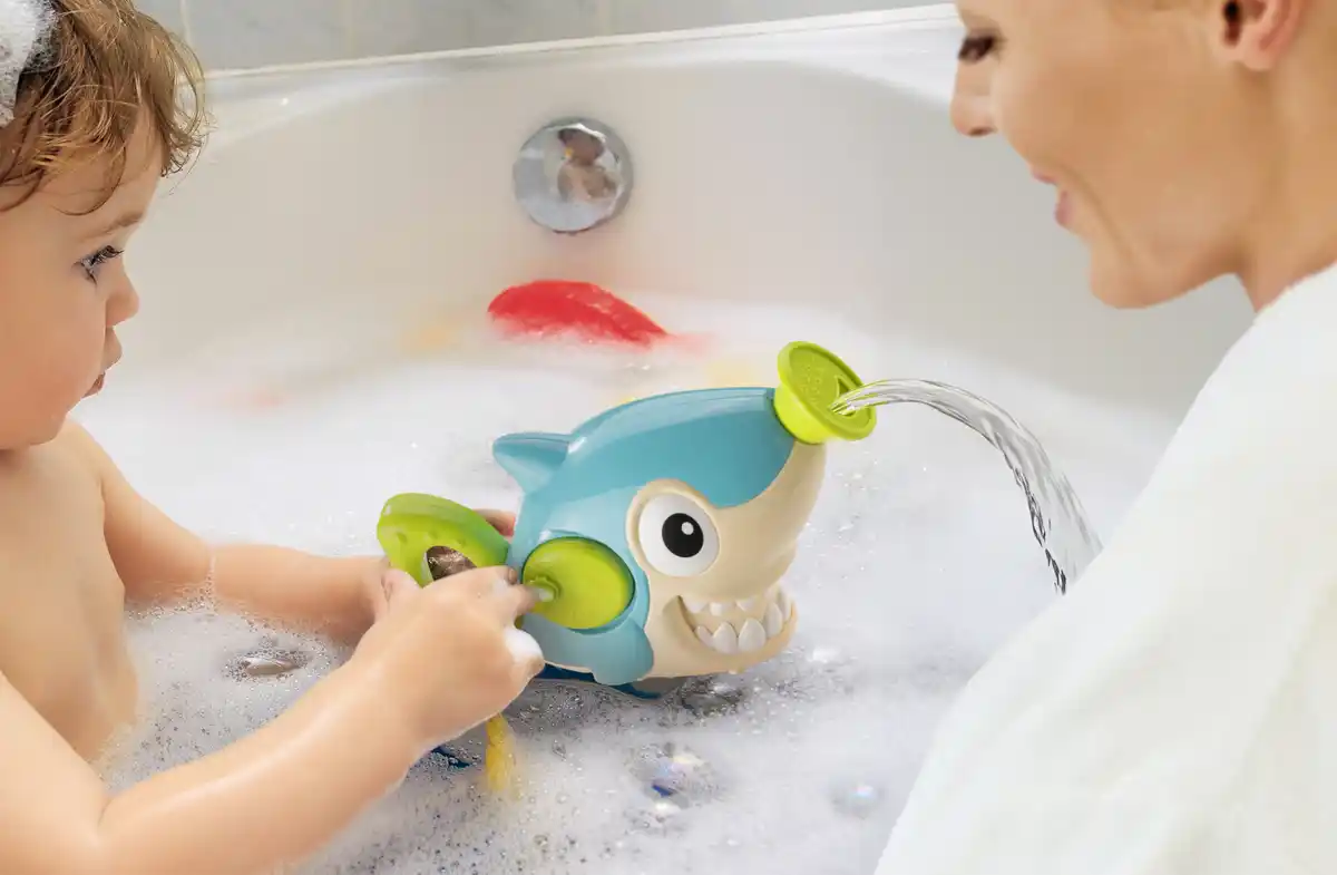 Bild 3 von IDEENWELT Wasserspielzeug Hai
