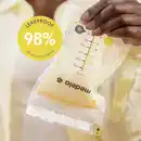 Bild 4 von medela Muttermilchbeutel für einfaches Ausgießen