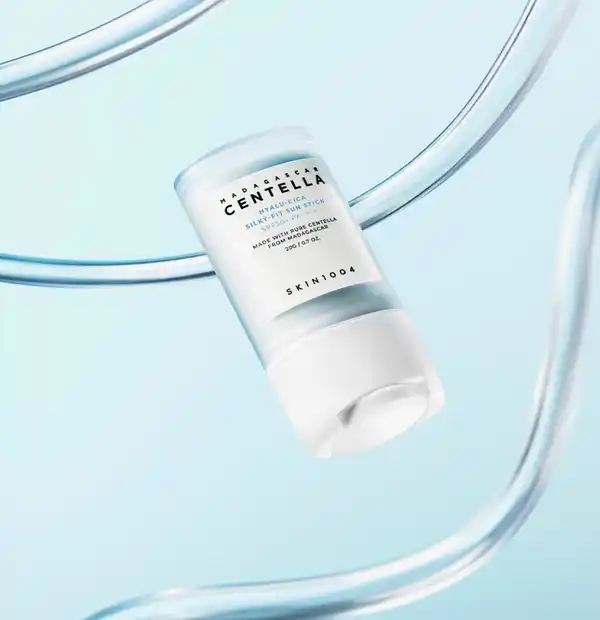 Bild 4 von SKIN1004 Madagascar Centella Hyalu-Cica Silky-Fit Sun Stick LSF 50+, 20 g