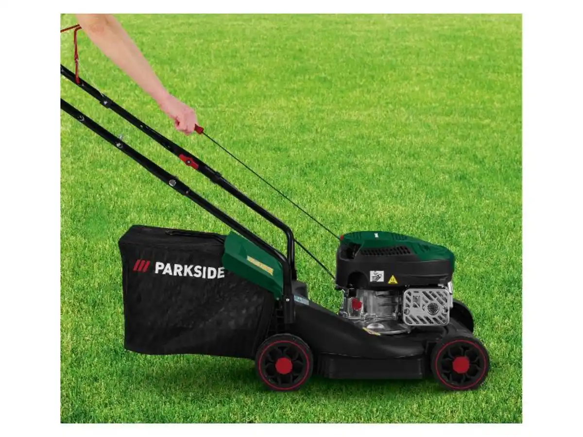 Bild 2 von PARKSIDE® Benzin-Rasenmäher »PBRM 39 D3« mit Klappfunktion