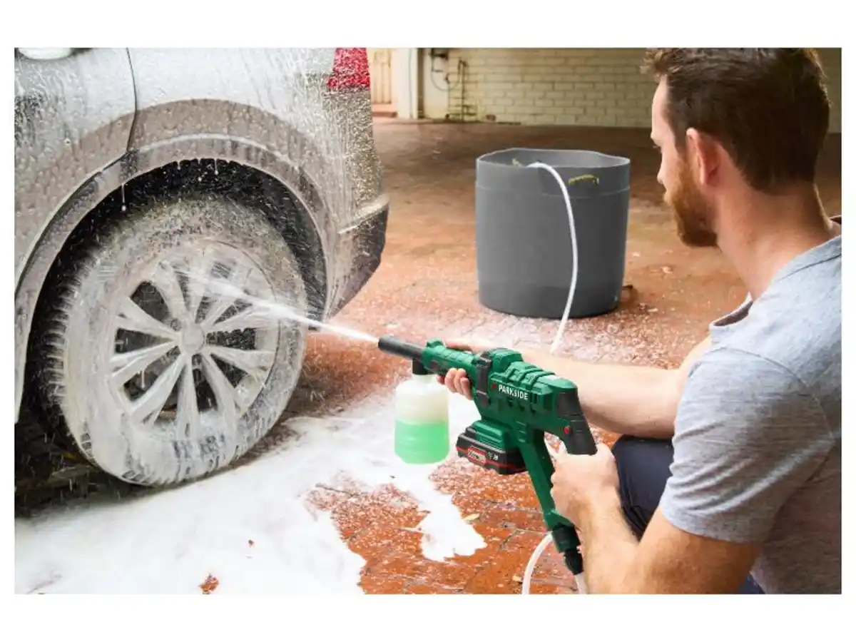 Bild 2 von PARKSIDE® 20 V Akku–Druckreiniger »PADR 20–Li A1«, mit Akku und Ladegerät