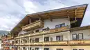 Bild 1 von Österreich – Zell am See – 4* Upside Down Town Hotel