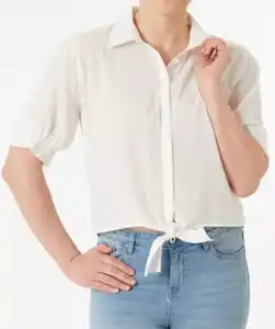 Bluse in Crinkle-Optik, weiß