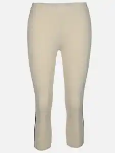 Damen Capri Leggings mit Galonstreifen Beige