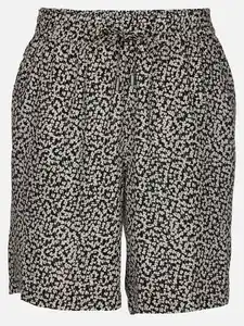 Damen Shorts mit Alloverprint Weiß
