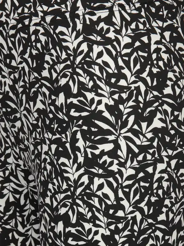 Bild 3 von Damen Capri Leggings mit Alloverprint Weiß