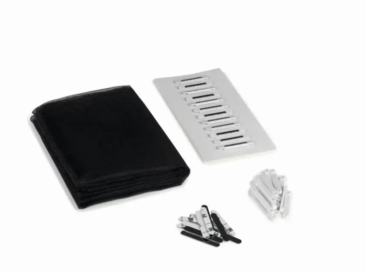 Bild 3 von EASYmaxx Moskitonetz 150x130cm schwarz für Fenster mit Magnetbefestigung